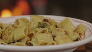 Giorgione mezze maniche saltate con il broccolo di Torbole [upl. by Oicirtap311]