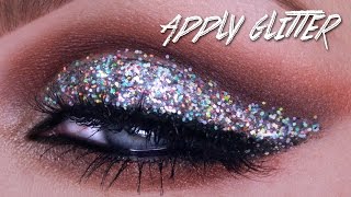 QUICK TIP HOW TO APPLY MAKEUP GLITTER [upl. by Lind891]