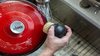 How to Clean your Enamel Dutch Oven [upl. by Gerald]