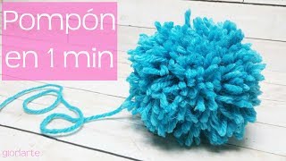 Cómo hacer un pompón en 1 minuto How to make a pompon in 1 minute [upl. by Beau57]