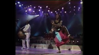 Mory Kanté  Yé ké yé ké TV live from the 80s remastered VHS [upl. by Llerad822]